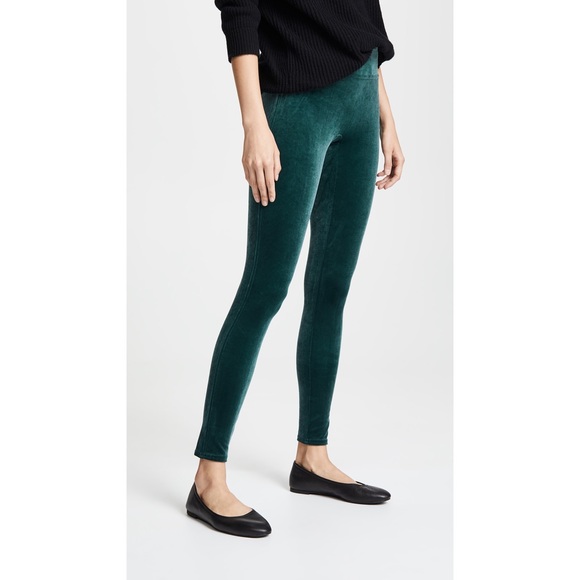 SPANX Pants - NWT SPANX Velvet Leggings Green Malachite XL